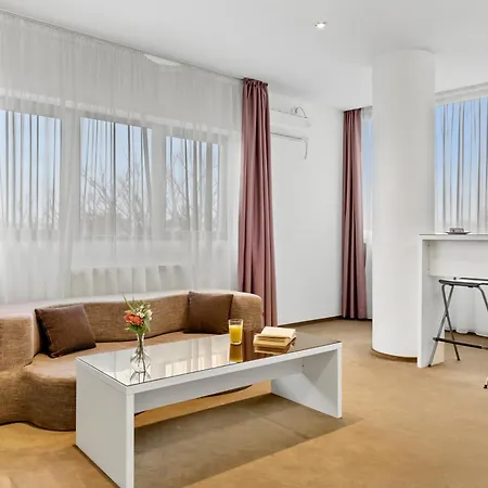 Avenue - By Uni88 Apartment *