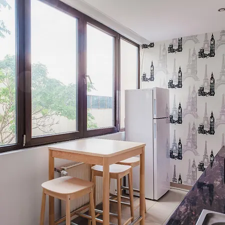 Avenue - By Uni88 Apartment *