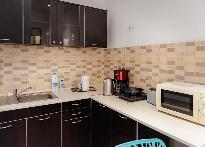 Avenue - By Uni88 * Bucarest